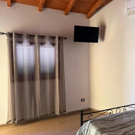 Hotel Samarcanda & Parking Di Parmigiani Silvia